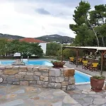 Villa Kamelia *