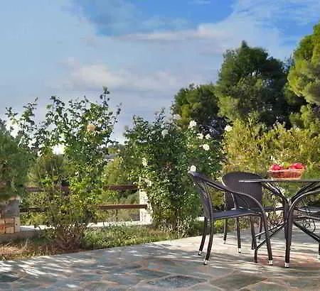 Kamelia Votsi (Alonnisos)