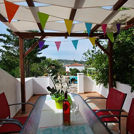 Villa Kamelia Votsi (Alonnisos)