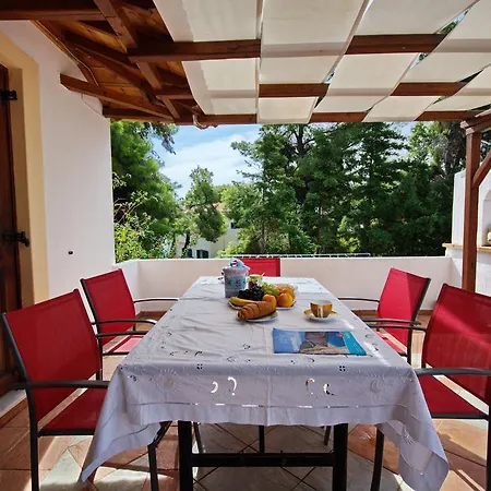 Villa Kamelia Votsi (Alonnisos)