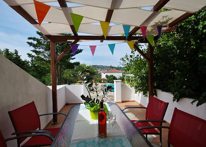 Villa Kamelia Votsi (Alonnisos)